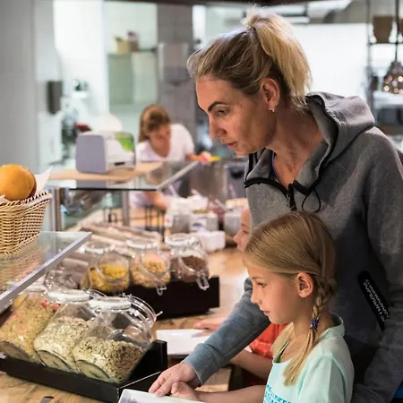 Berggasthof Hochzeigerhaus Otel 2*