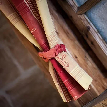 Berggasthof Hochzeigerhaus Otel Jerzens