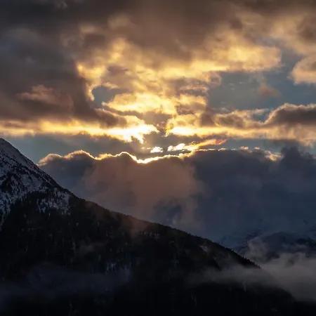 Otel Berggasthof Hochzeigerhaus