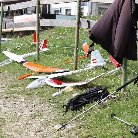 Berggasthof Hochzeigerhaus Jerzens