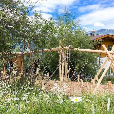 Otel Berggasthof Hochzeigerhaus