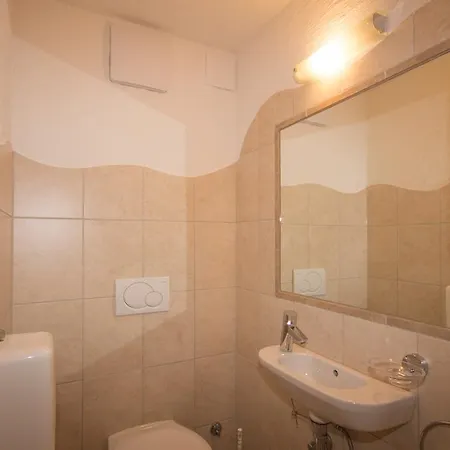 Otel Berggasthof Hochzeigerhaus