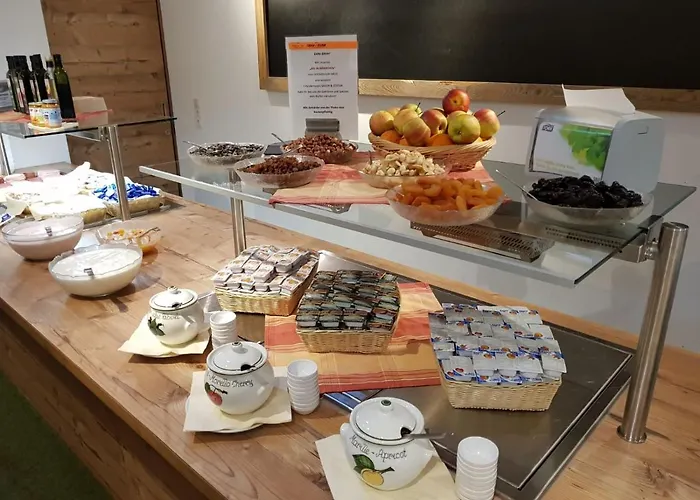 Berggasthof Hochzeigerhaus Jerzens